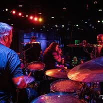 Ron Dickum performing